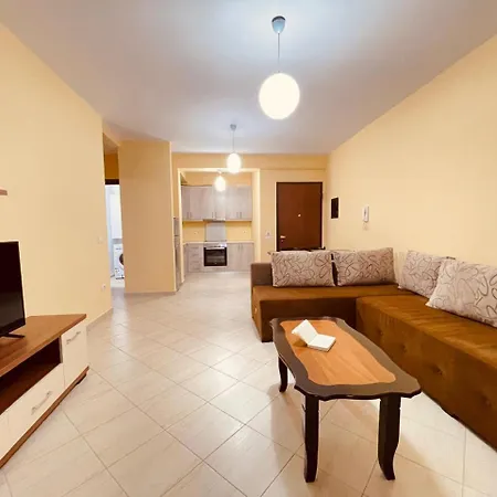 Heraklius Apartament Saranda